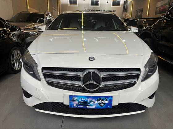 MERCEDES-BENZ A 200 1.6 TURBO URBAN 16V GASOLINA 4P AUTOMÁTICO